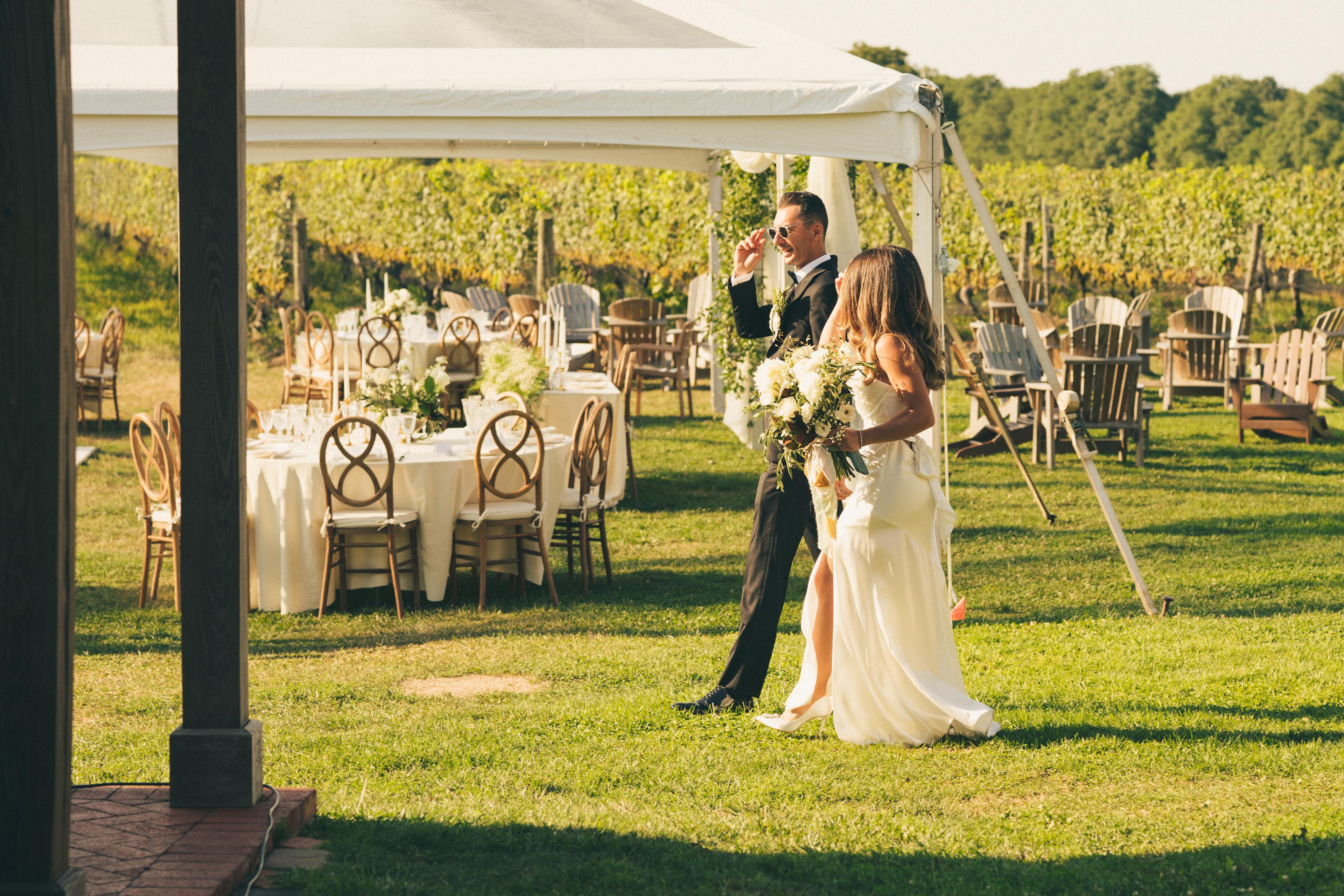 Should you choose an outdoor venue for your wedding?
