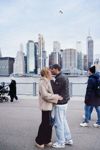 mobile - carousel-hero-element image-5