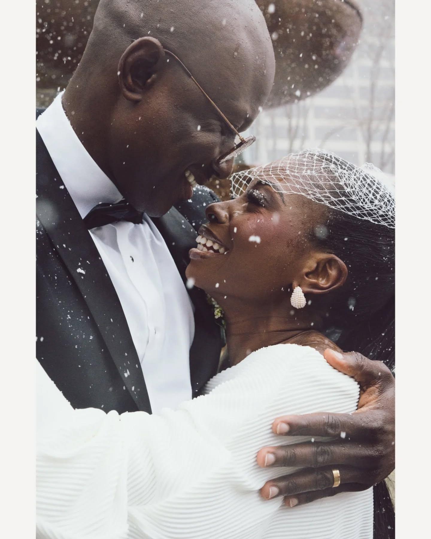 Embracing The Chill: Photographs from an Unforgettable New York City Snowstorm Elopement